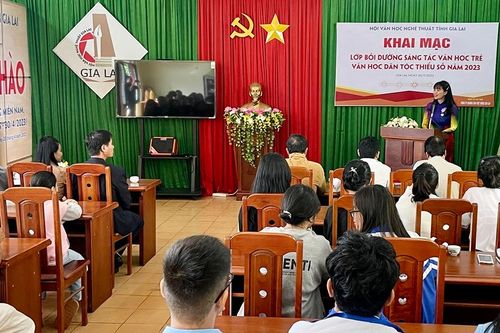 Thế hệ viết văn trẻ ở Gia Lai cần thêm những 'cú hích'