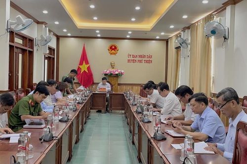 Phú Thiện họp đánh giá mô hình 'Trở về đức tin, giữ bình yên thôn làng'