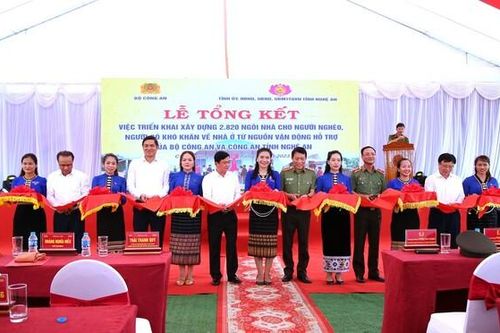Lễ tổng kết xây dựng 2.820 ngôi nhà cho hộ nghèo, khó khăn về nhà ở tại Nghệ An