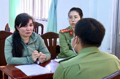 Bi kịch giấc mơ chồng ngoại