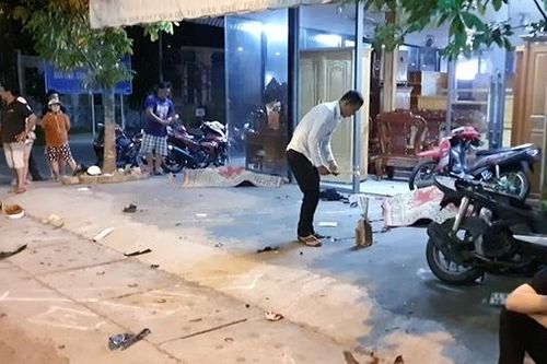 Tông nhau giữa ngã tư, 2 nam thanh niên tử vong tại chỗ
