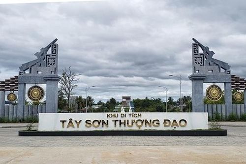 Khởi tố đối tượng phá hoại Khu di tích Tây Sơn Thượng Đạo
