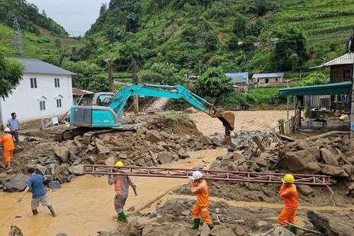 Huyện Mù Cang Chải, Yên Bái đã được cấp điện trở lại