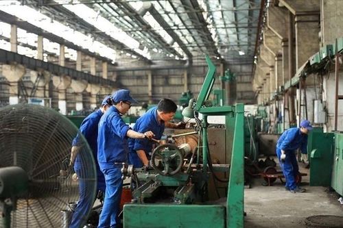 Điểm lại quá trình tăng lương tối thiểu vùng qua các năm