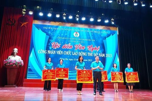 Người lao động Cụm Thi đua số 1 tưng bừng tham gia hội diễn văn nghệ