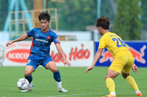 U23 Việt Nam tiếp tục thử nghiệm đội hình và nhân sự
