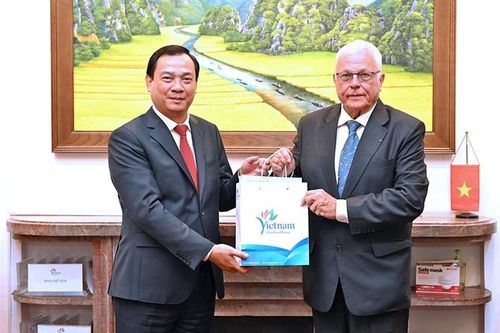 Kết hợp sự kiện thi đấu thể thao và du lịch để thu hút khách quốc tế