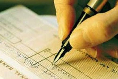 Đề xuất sửa quy định thủ tục đăng ký mẫu séc trắng
