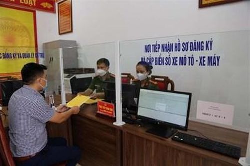 Từ ngày 15-8, bán xe không nộp lại biển số sẽ bị phạt bao nhiêu tiền?