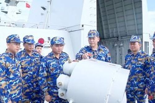 Vùng 4 Hải quân nâng cao chất lượng xây dựng tàu 'chính quy, mẫu mực'