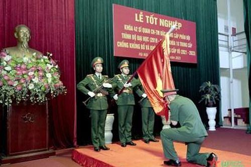 Trường Sĩ quan Đặc công tổ chức tốt nghiệp các khóa đào tạo