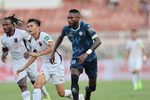 CLB TPHCM - B.Bình Dương 0-0: Cùng chính thức trụ hạng