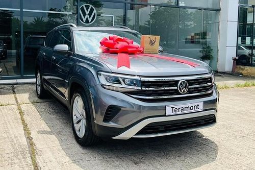 Volkswagen Teramont giảm giá 'siêu sốc' tới 320 triệu tại Việt Nam