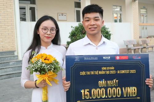 Phản biện về tương lai của AI, đôi bạn cùng vào chung kết AI Contest
