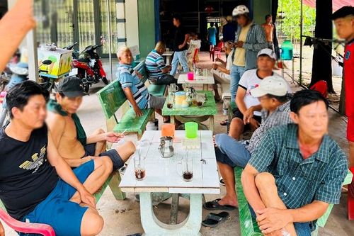 Bắt quả tang 15 đối tượng đá gà trực tuyến ăn tiền