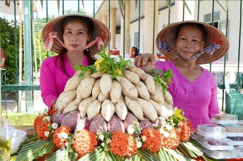 Lần đầu tiên tổ chức Ngày hội khoai lang tại Đồng Tháp