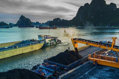Nhu cầu dùng điện tăng đột biến, DN ngành than báo lãi tăng bằng lần