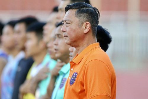 HLV Lê Huỳnh Đức: 'Tôi muốn chơi tấn công, nhưng cầu thủ không muốn'