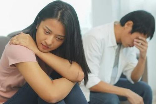 Vừa cưới xong, mẹ chồng đã hỏi vay vàng nhưng 3 năm rồi không trả