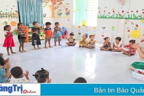 Đakrông tập trung sắp xếp quy mô, mạng lưới trường lớp