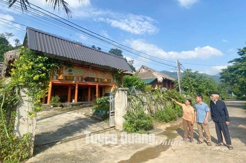 Chăm lo đời sống người dân A.T.K