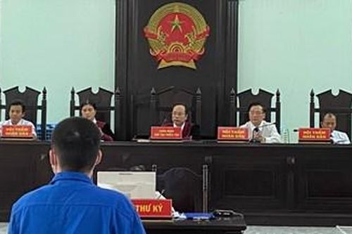 Mua 10 triệu đồng ma túy bán kiếm lời, lĩnh án 15 năm 6 tháng tù