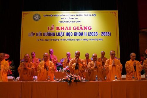 Hà Nội: Khai giảng lớp bồi dưỡng luật học khóa II (2023-2025) dành cho Ni giới Thủ đô