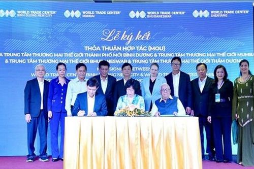 Các trung tâm thương mại thế giới ký kết hợp tác phát triển