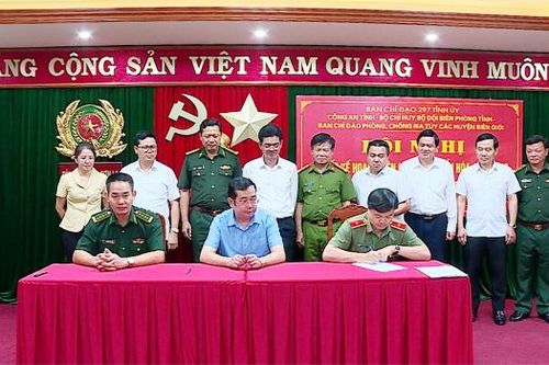 Sơn La xây dựng xã biên giới 'sạch về ma túy'