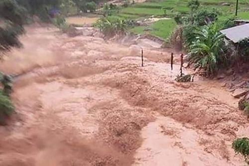 Cảnh báo lũ quét, sạt lở đất 6 tỉnh miền núi phía Bắc trong 6 giờ tới