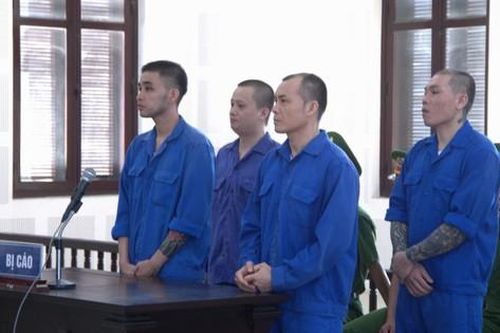 'Quậy' ở quán bar, 4 đối tượng lĩnh án tù