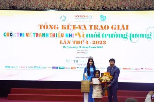 Tween lớp 3 đạt giải Nhất cuộc thi vẽ tranh thiếu nhi 'Vì môi trường tương lai'