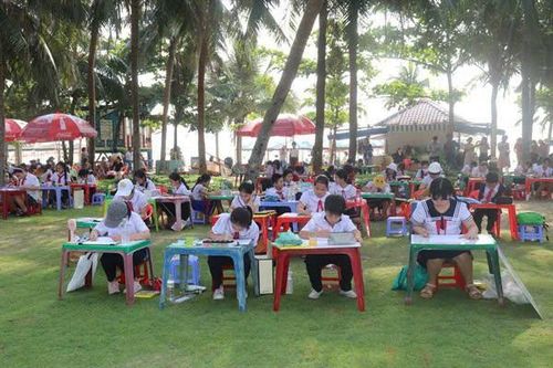 Đà Nẵng tạm dừng thu hồi tiền chênh lệch hỗ trợ học phí