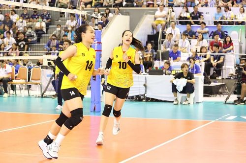 'Nhạc trưởng' Kim Thoa lại rực sáng, bóng chuyền nữ Việt Nam thắng thuyết phục Philippines ở SEA V.League