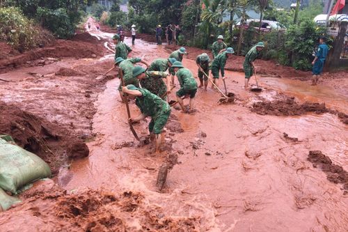 Tập trung ứng phó, khắc phục hậu quả mưa lũ