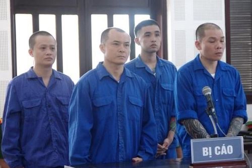 Án tù cho nhóm đối tượng nổi máu côn đồ, đánh người trong quán bar