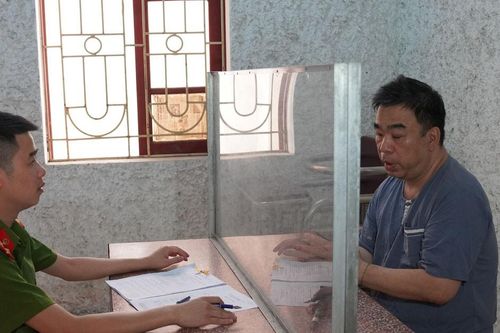 Bắt Giám đốc Trung tâm Văn hóa - Điện ảnh tỉnh Hòa Bình vì mua khống 9 hóa đơn