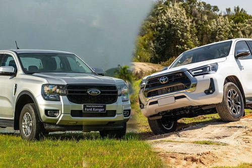 Chênh 145 triệu, Toyota Hilux 4X2 AT có gì để đấu với Ford Ranger XLS 4x2 AT?