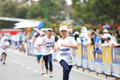 Giải chạy S-Race Lâm Đồng 2023: Chung tay vì tầm vóc Việt