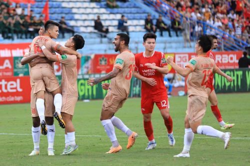Thắng đậm Viettel, Công an Hà Nội tiến sát ngôi vương V-League