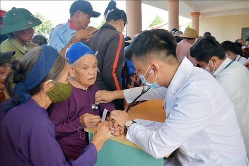 Nhiều hoạt động sôi nổi của thanh niên hướng về biên cương Tổ quốc