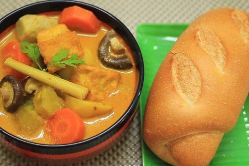 Cách nấu cà ri chay ngon đậm đà dành cho mùa Lễ Vu Lan