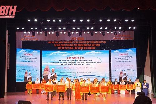 Thư viện tỉnh Thanh Hóa đoạt giải Nhất Liên hoan cán bộ thư viện toàn quốc tuyên truyền chủ đề biển đảo Việt Nam