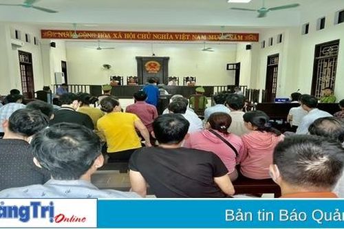 'Đồng tiền đi liền khúc ruột'