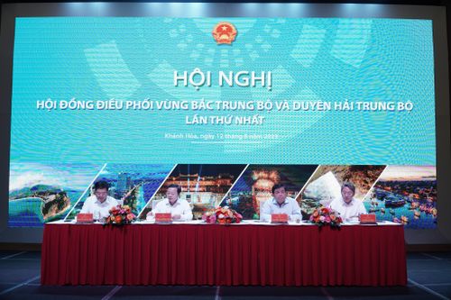 Phát triển nhanh, bền vững vùng Bắc Trung Bộ và Duyên hải Trung Bộ