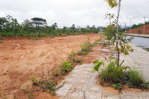 Dấu hiệu bất thường trong cấp, chuyển đổi 'đất vàng' tại phố núi Khe Sanh