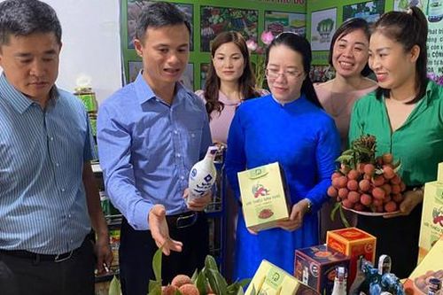 Đưa nông sản an toàn tới tay người tiêu dùng