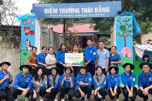 Những khoảnh khắc tình nguyện của một mùa Hè đáng nhớ