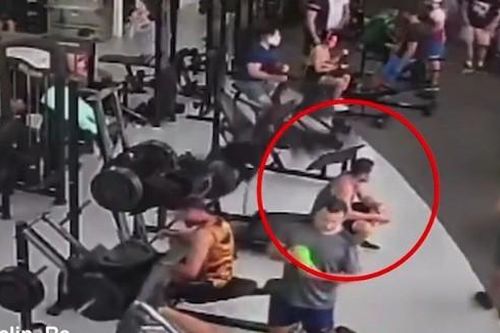 Người đàn ông bất ngờ bị máy tập thể hình rơi trúng cổ