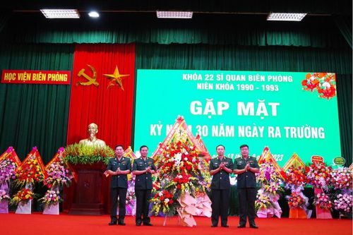Khóa 22 - Sĩ quan Biên phòng gặp mặt kỷ niệm 30 năm Ngày ra trường
